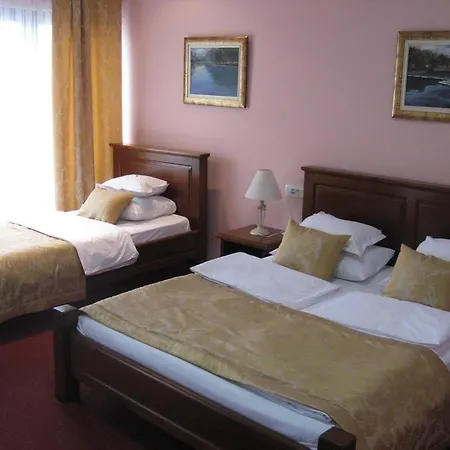 Hotel Opal Exclusive 4*
